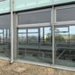 Pfosten-Riegel-Fassade mit Tür 7200x3000x200