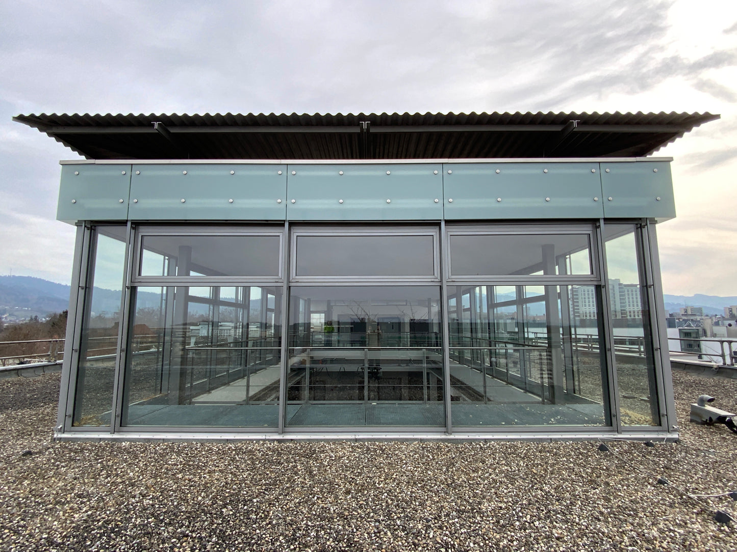 Pfosten-Riegel-Fassade 8500x3000x200