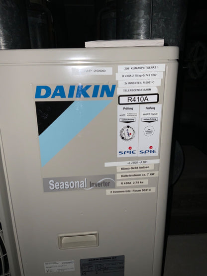 Klimasplitgerät Daikin 900x750x320