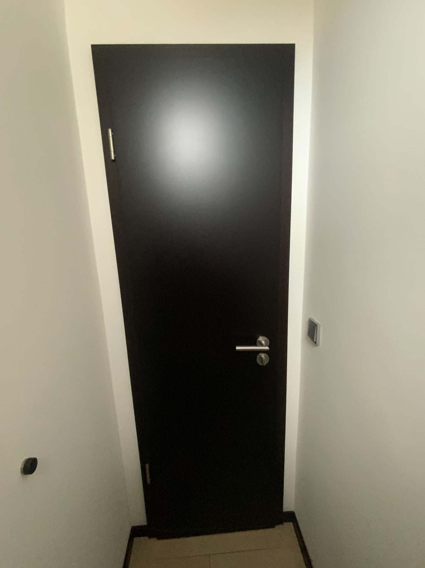 Tür - Schwarz 700x2160x145 DIN R
