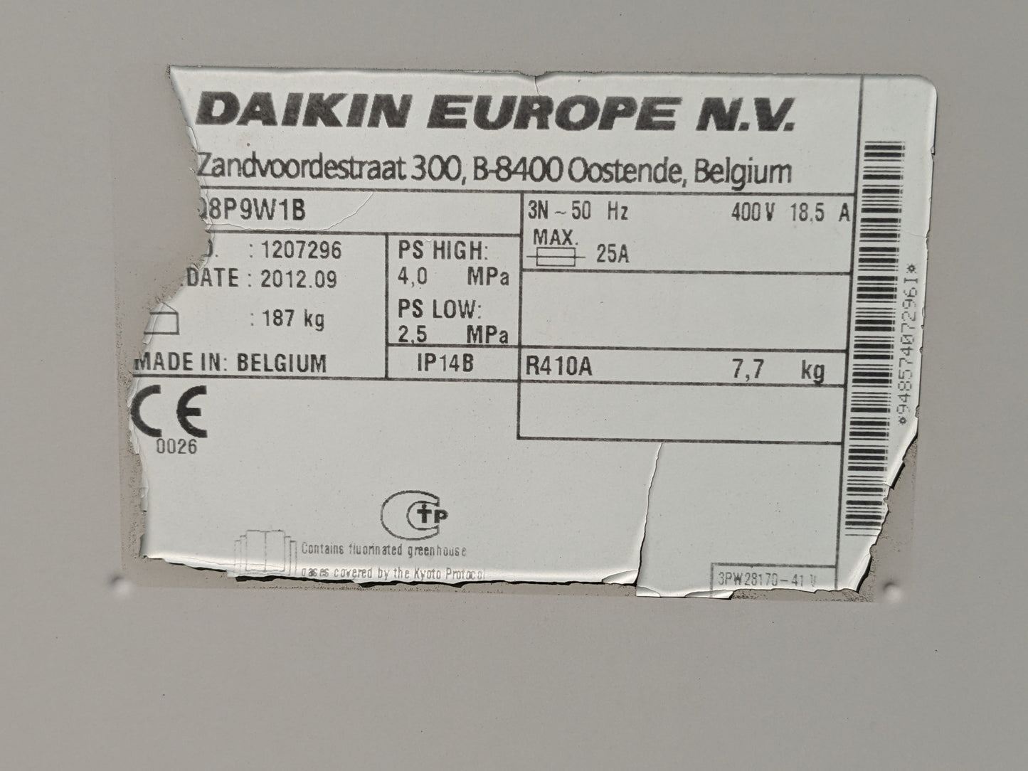 Umluftkühlanlage Daikin RXYQ8P9W1B 765x1680x930